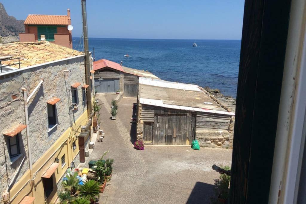 Casa Nel Borgo Marinaro Di Santa Nicolicchia Villa ซานตาฟลาวิอา ภายนอก รูปภาพ